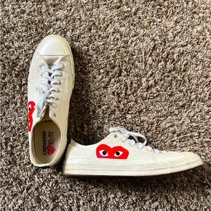 CDG Chuck Taylor Low